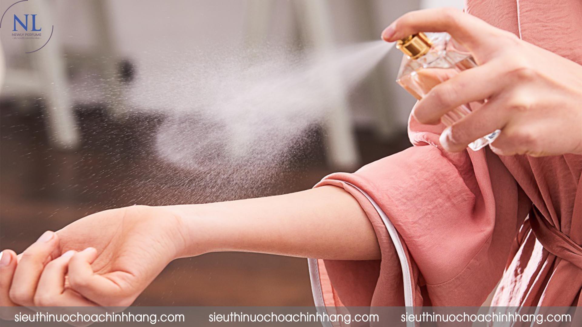 mẹo sử dụng nước hoa Charme